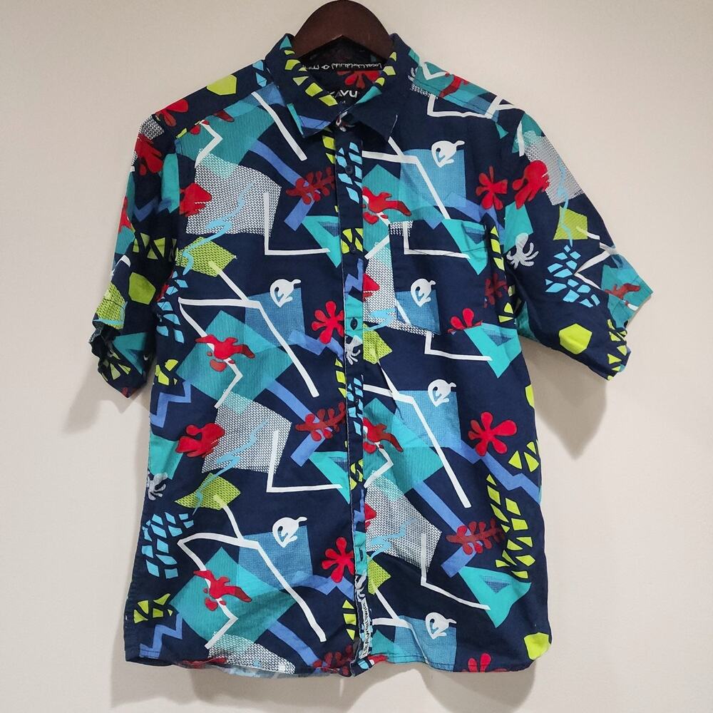 Kavu Festaruski Shirt Mens Medium Blue Geometric Print Pleated Casual Button Up